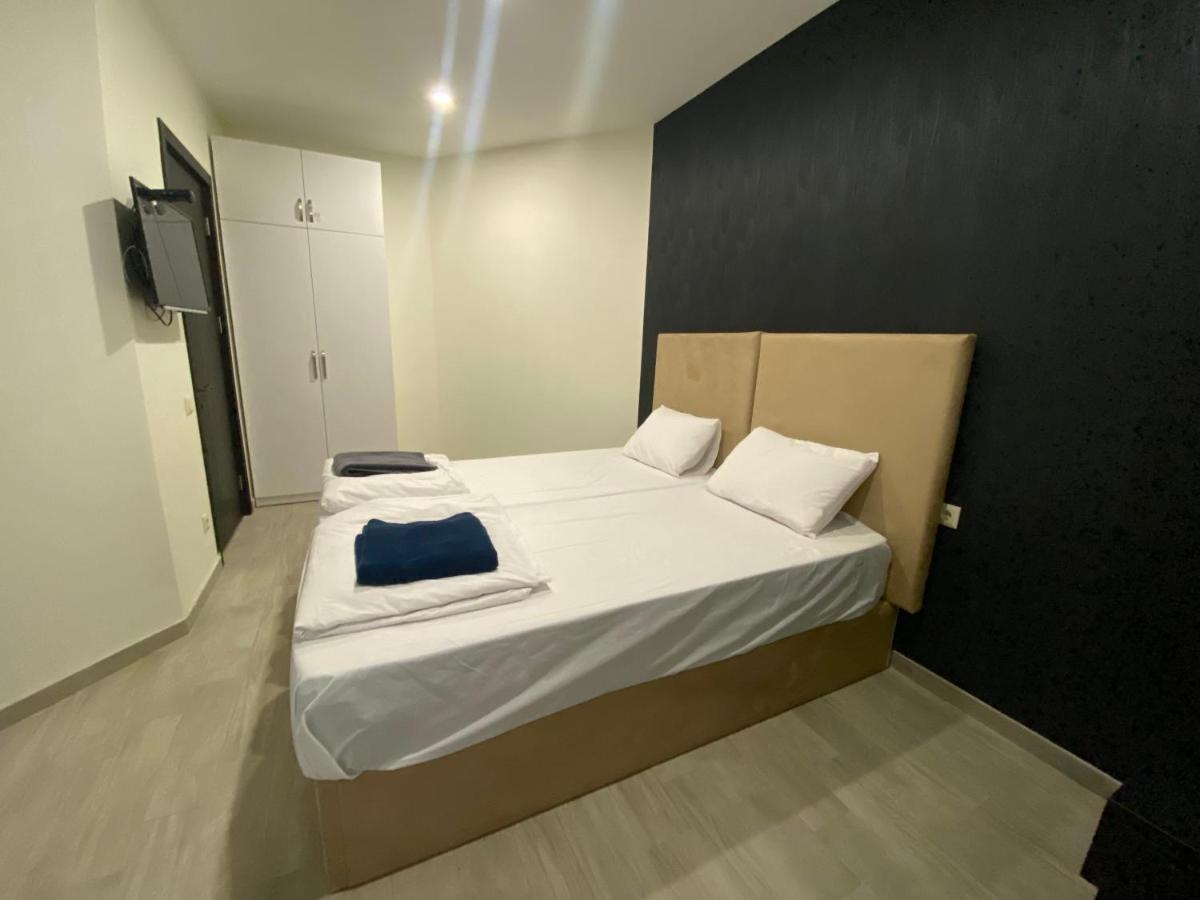 Starhostel Koutaïssi Extérieur photo